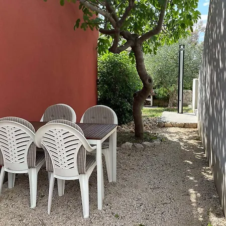 By The Sea Povljana, Pag - 21144 Apartamento Povljana